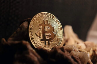 How to Use a Bitcoin ATM: A Step-by-Step Guide for Beginners
