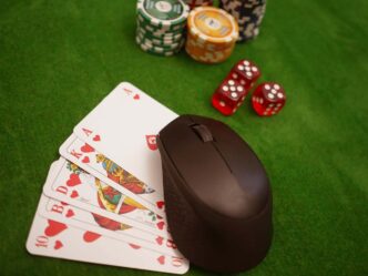 The Thrill of Poker: From Casino Tables to online poker