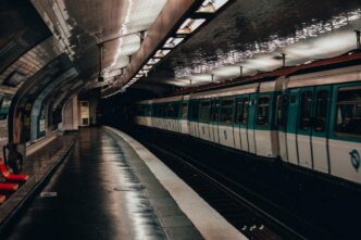 New York police seek joyriders who ‘stole’ subway train