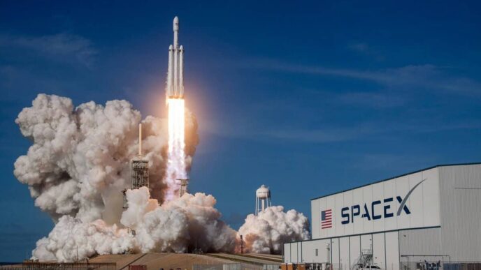 Musk sends SpaceX team to visit key US air traffic command center