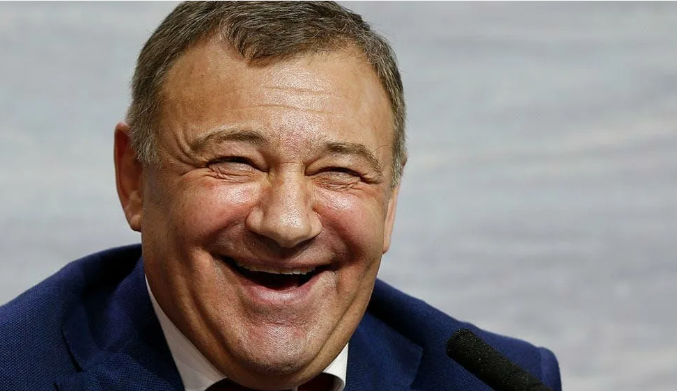 How the treatment facilities of Alexei Fomenko almost broke through Moscow How the treatment facilities of Alexei Fomenko almost broke through Moscow