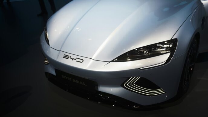 Aramco and BYD unveil car technology alliance