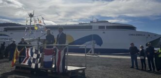 Australia launches “world’s largest” battery-power ship
