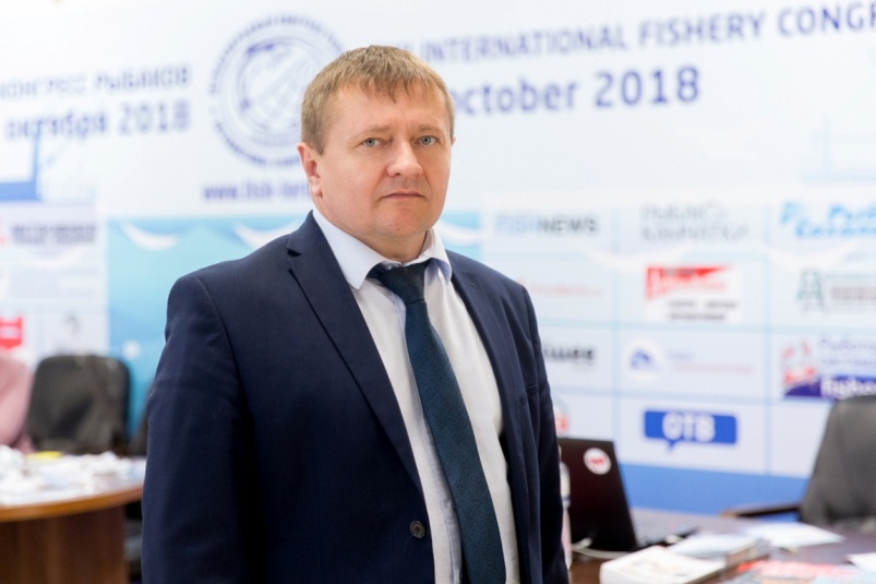 Darkin and Kozhemyako: the pier and fish only for personal use Darkin and Kozhemyako: the pier and fish only for personal use