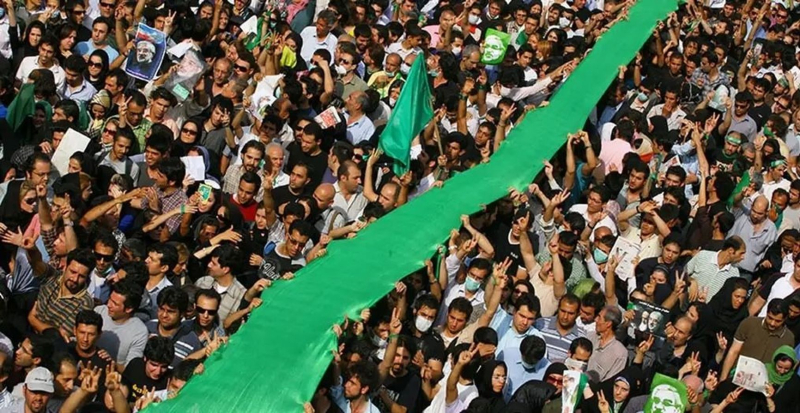 Kurds, monarchists, and “wolves”: Why the regime in Tehran faces collapse, not revolution