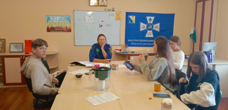 “Men in uniform watched us fill out tests”: How Russia “re-educates” Ukrainian schoolchildren in the occupied territories