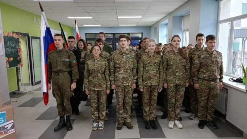 “Men in uniform watched us fill out tests”: How Russia “re-educates” Ukrainian schoolchildren in the occupied territories