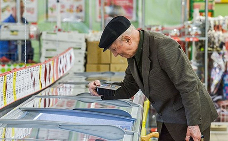 Russia&#x27;s tale of two cities: How war deepened regional divides